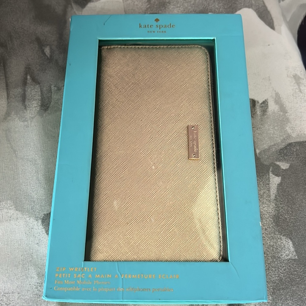 Kate Spade Gold Saffiano Leather Zip Around Wristlet Wallet Storybook Lining NIB - Picture 2 of 16